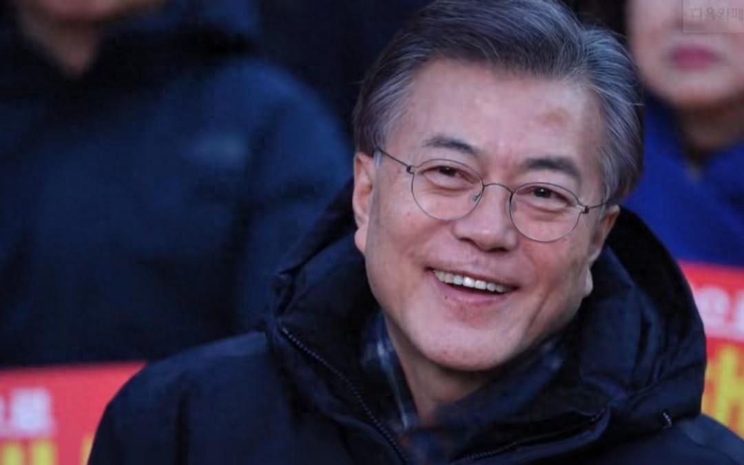 韩国政坛生变，文在寅和李在明或有麻烦了